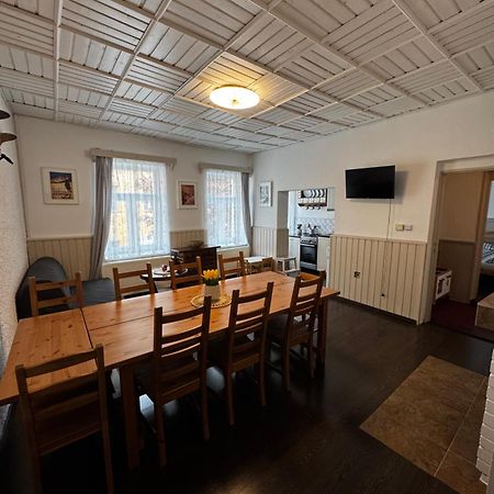 U Vahy Jachymov Apartment Luaran gambar